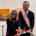 Elena Bindi sells paintings online