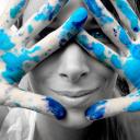 Giulia Esse sells paintings online
