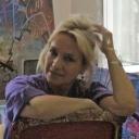 Miriam Elliot sells paintings online