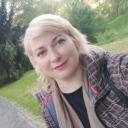 Natali Oniks sells paintings online