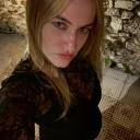 Chiara Giaracuni vende quadri online