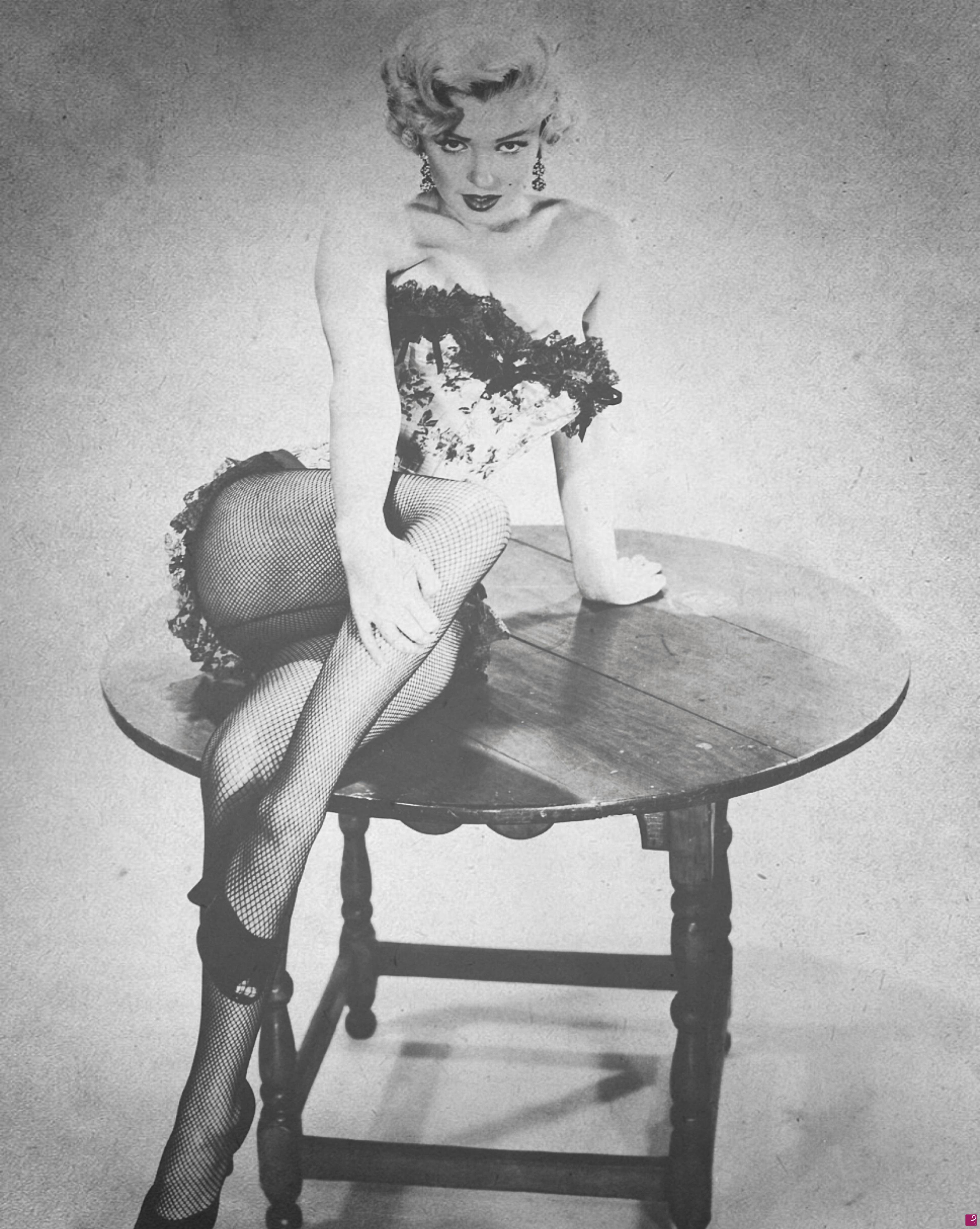 quadri in vendita online - MARILYN MONROE HYPNOTIC EYES