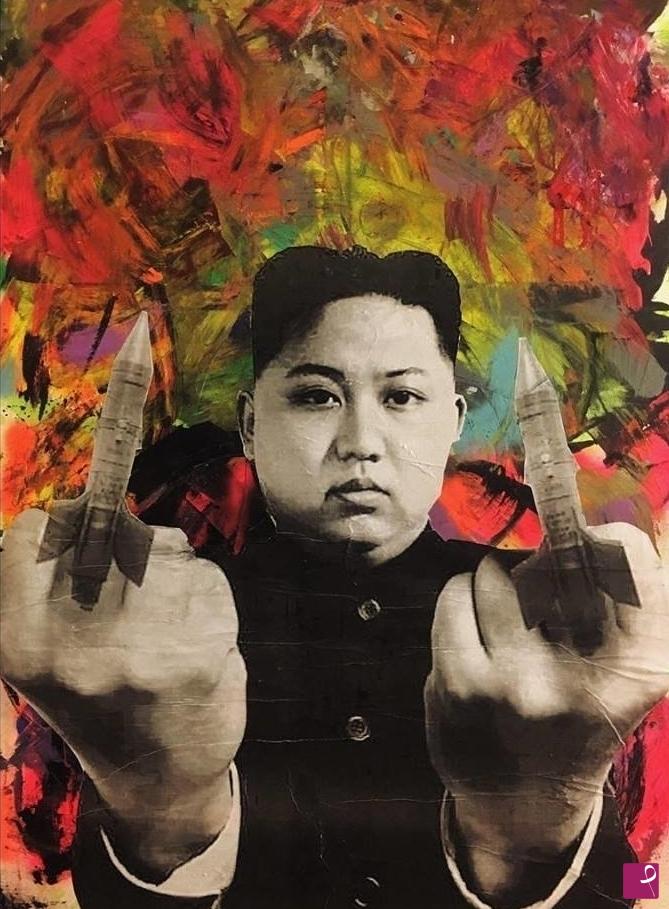 quadri in vendita online - The nuclear button is on my desk