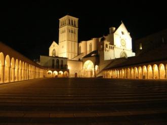  “ VIAGGIO DELL’ARTE IN EUROPA”  in ASSISI    PATRIMONIO DELL’UMANITA’ - UNESCO   NELLO STORICO PALAZZO COMUNALE del 1300  Ex Pinacoteca comunale e Sala delle Logge